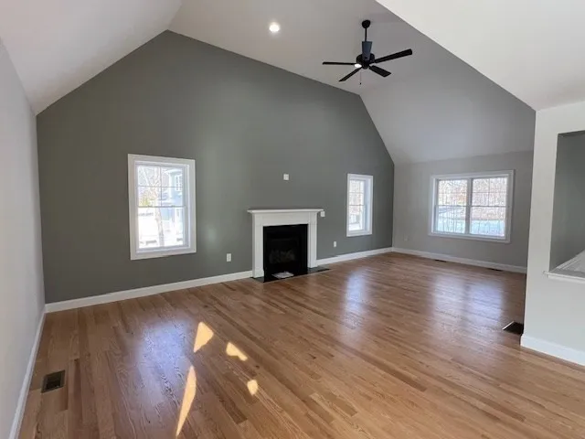 $1,150,000 | 483 Middlesex Turnpike, Billerica, MA 01821