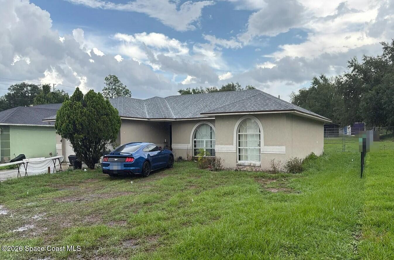 1010 West Dossey Road Lakeland, FL 33811 - Photo 2 of 5 2