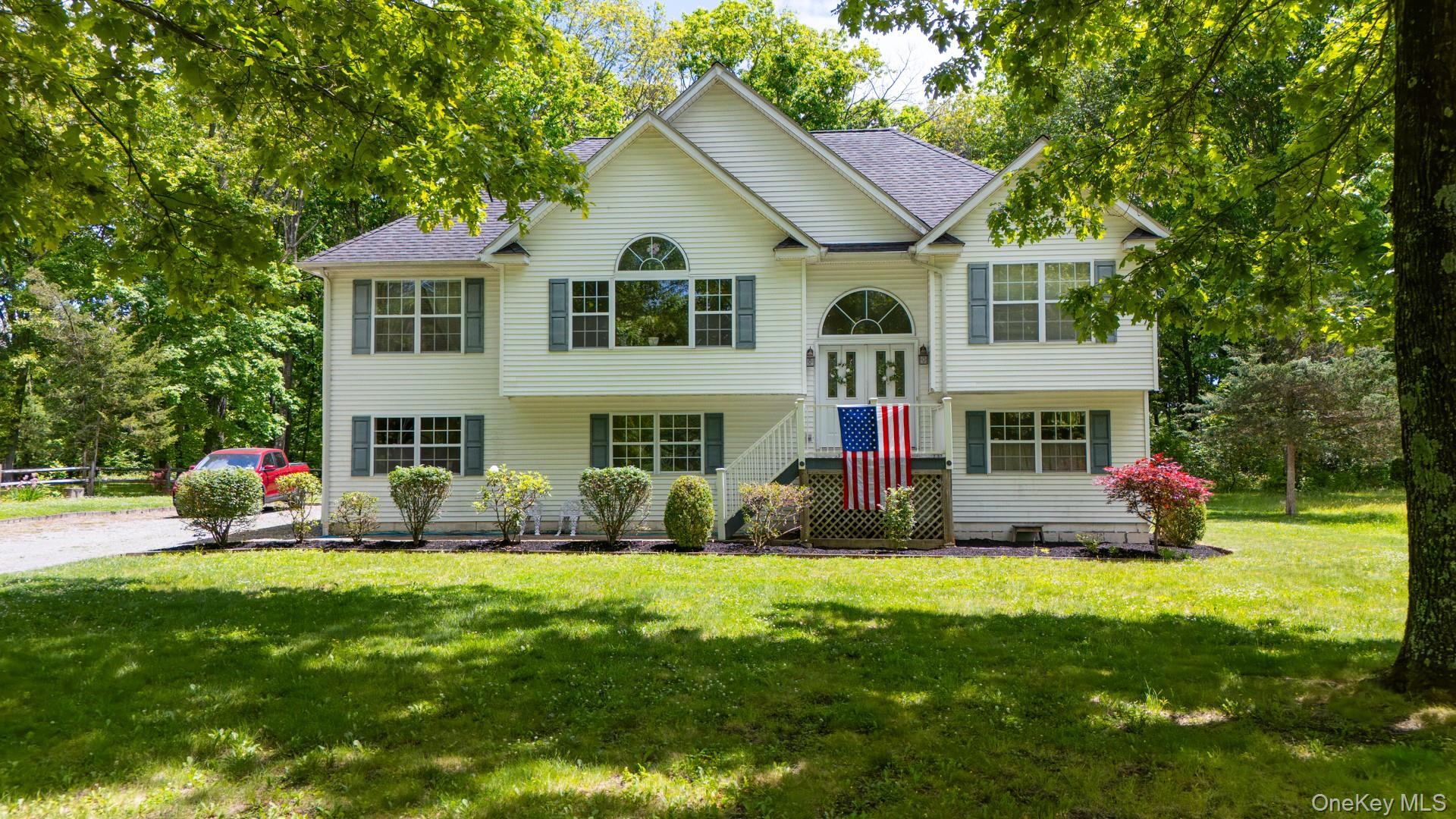41 West Old Farm Road Hopewell Junction, NY 12533 - Photo 1 of 44
