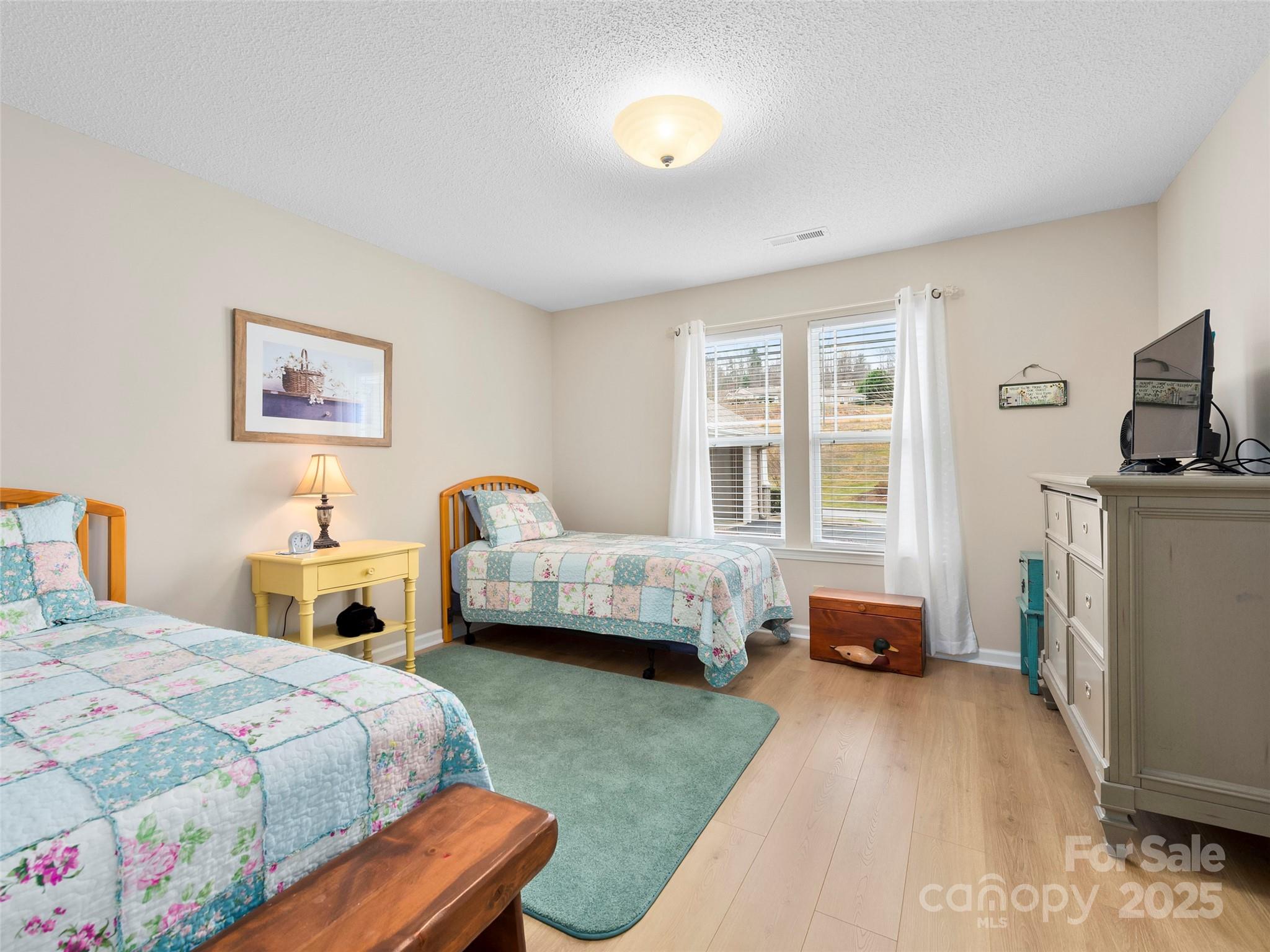 3901 Wood Duck Way Hendersonville, NC 28792 - Photo 18 of 26