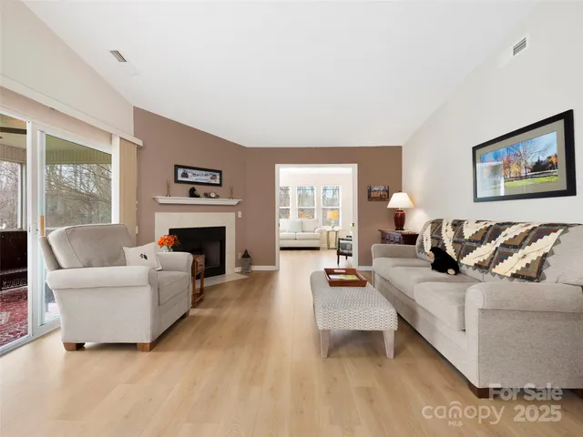 $441,000 | 3901 Wood Duck Way, Hendersonville, NC 28792