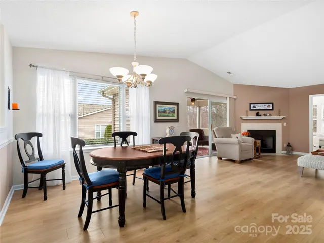 $441,000 | 3901 Wood Duck Way, Hendersonville, NC 28792