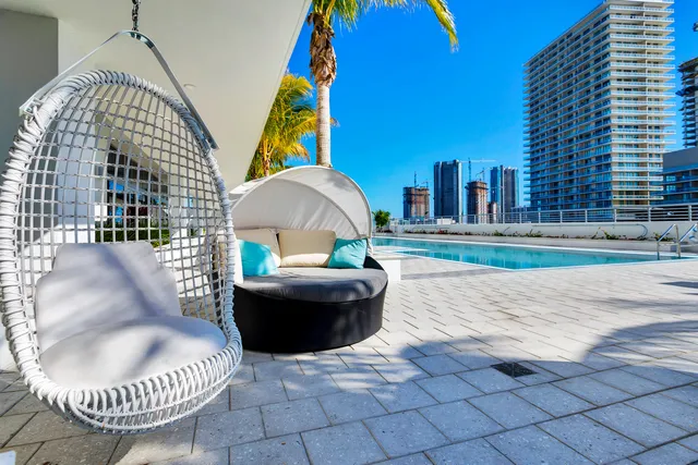 a view of a buildings with a outdoor space