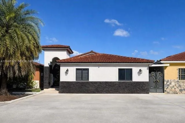 $580,000 | Hialeah Gardens, Hialeah Gardens, FL 33018