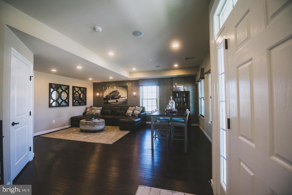 831 Stonecliffe Road Malvern, PA 19355 - Photo 8 of 9