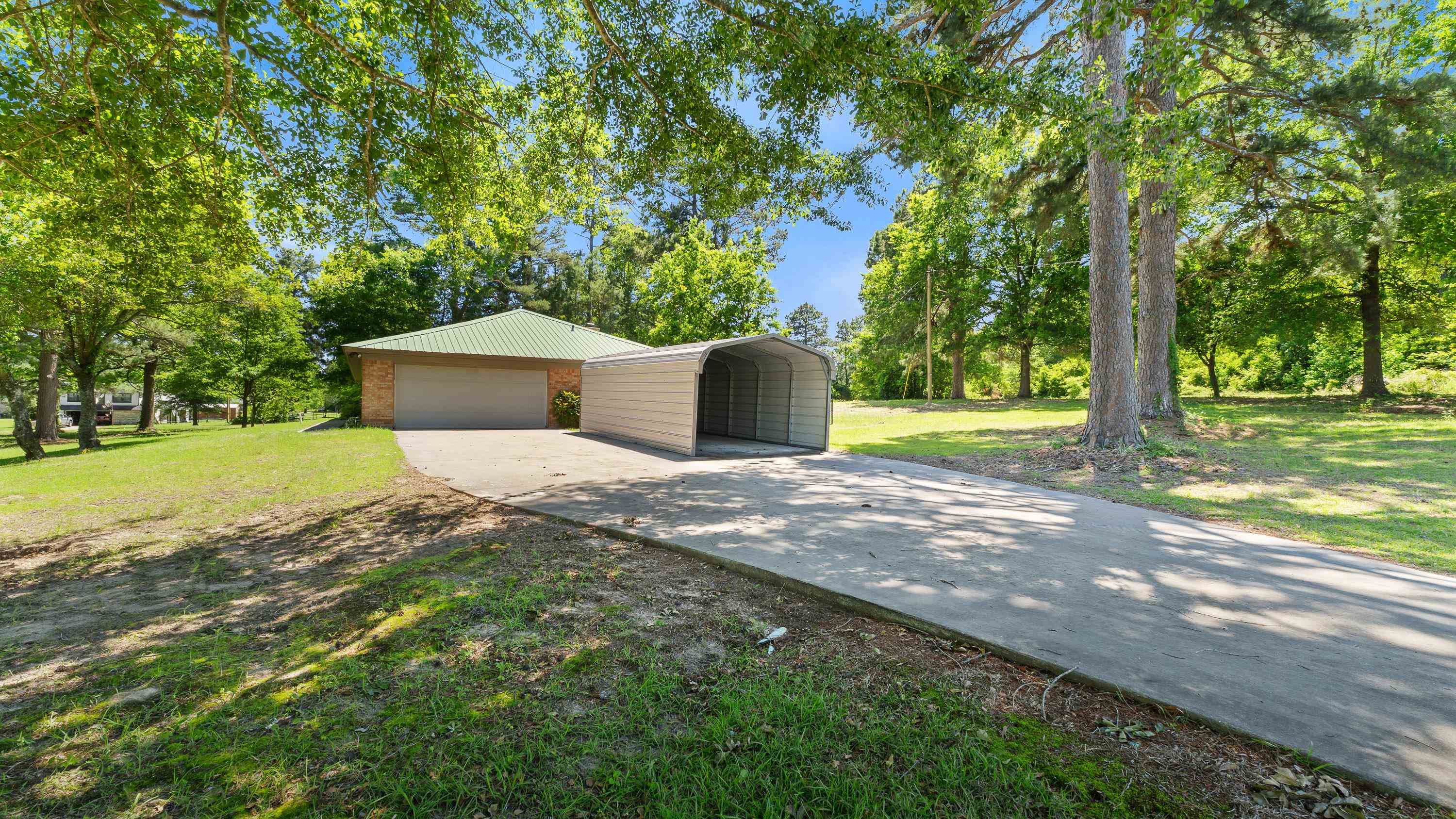 602 Hurt Road Bloomburg, TX 75556 - Photo 5 of 37 Gallery Image 5