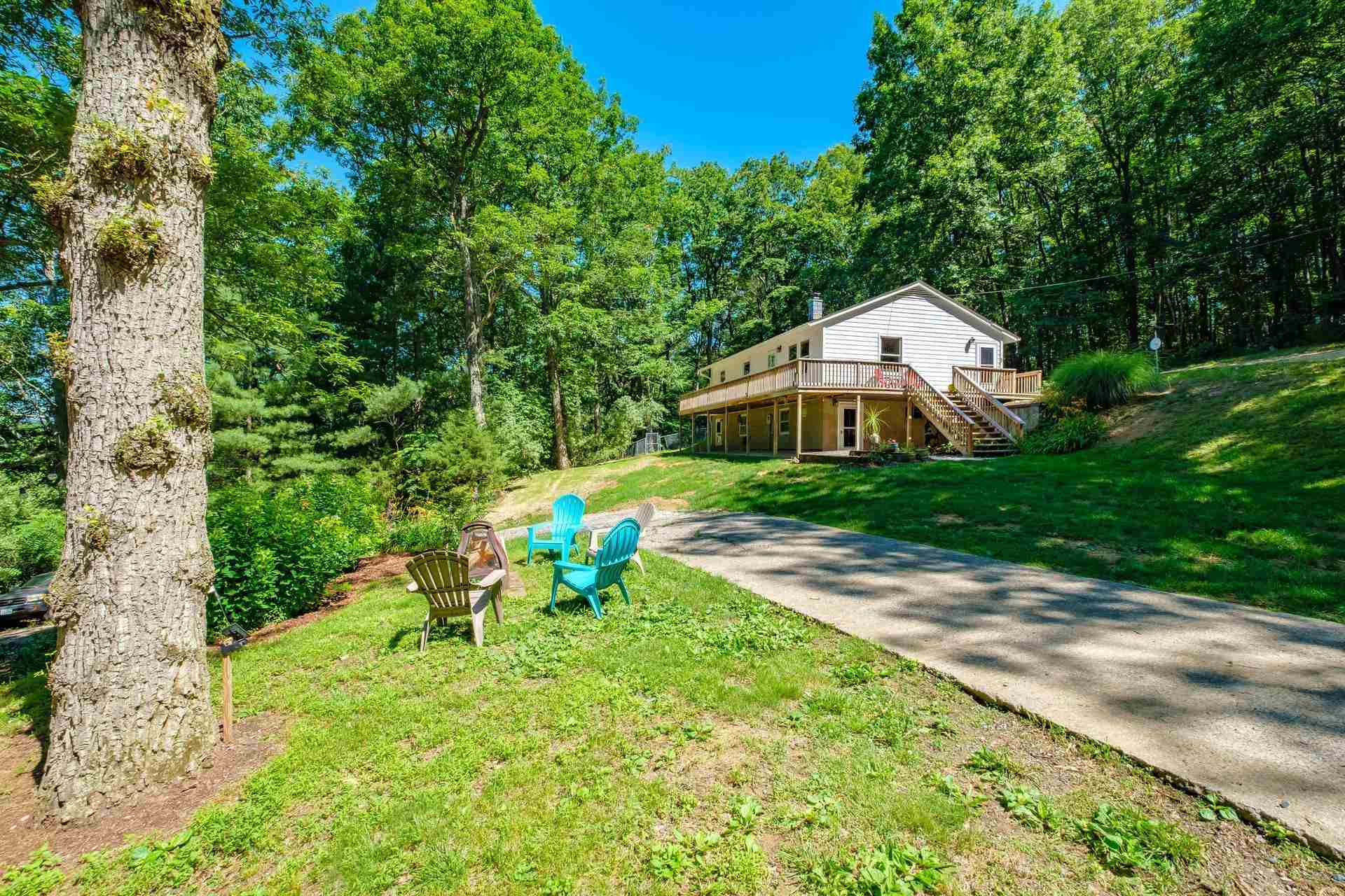 577 Union Church Road Churchville, VA 24421 - Photo 33 of 35 a backyard of a house with table and chairs
