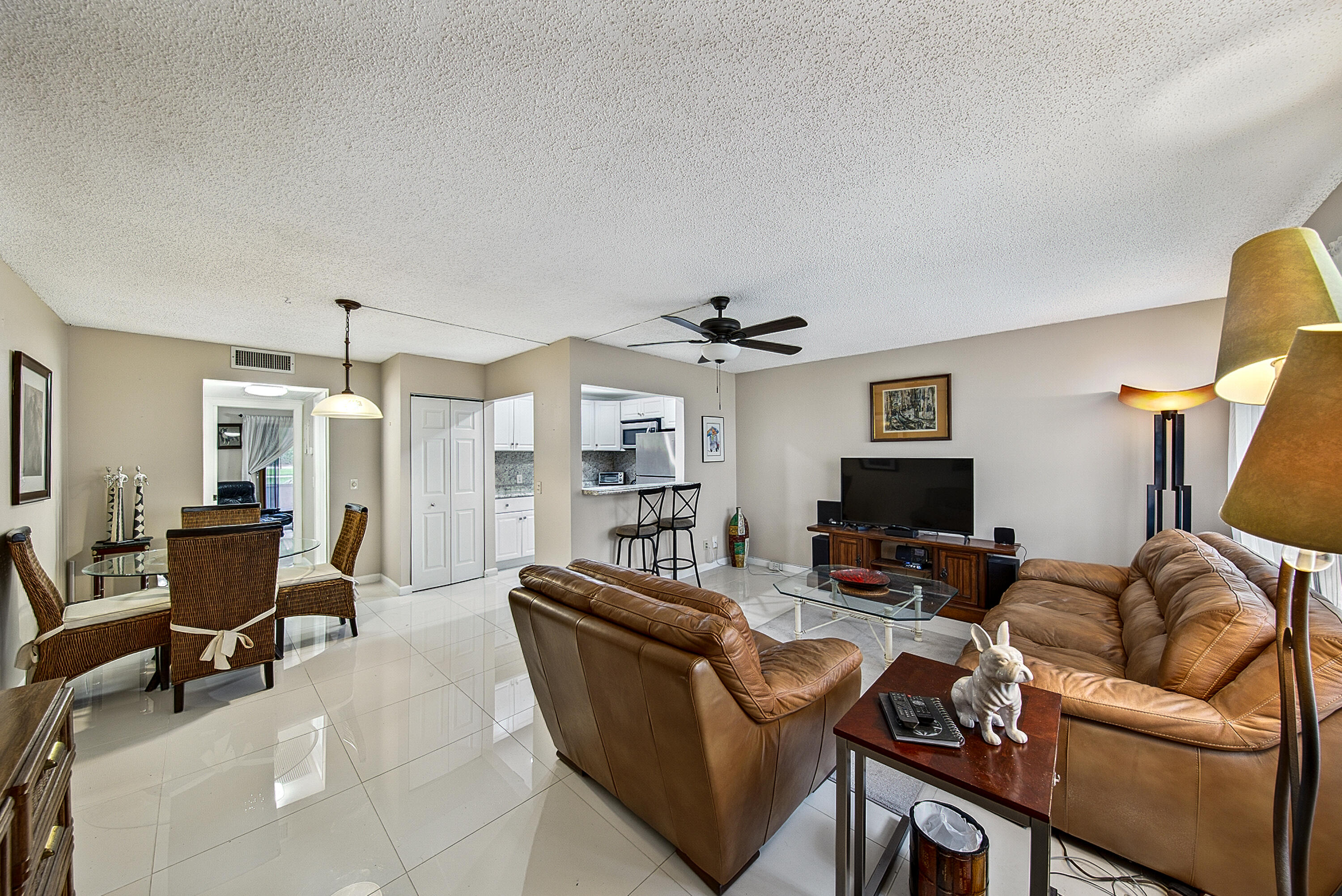 96 Fanshaw C Boca Raton, FL 33434 - Photo 9 of 37 daigle-16
