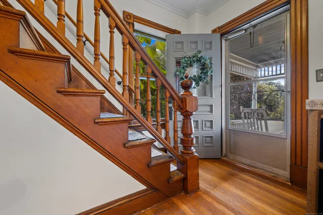 $750,000 | 16 Prospect Hill Road, Groton, CT 06340