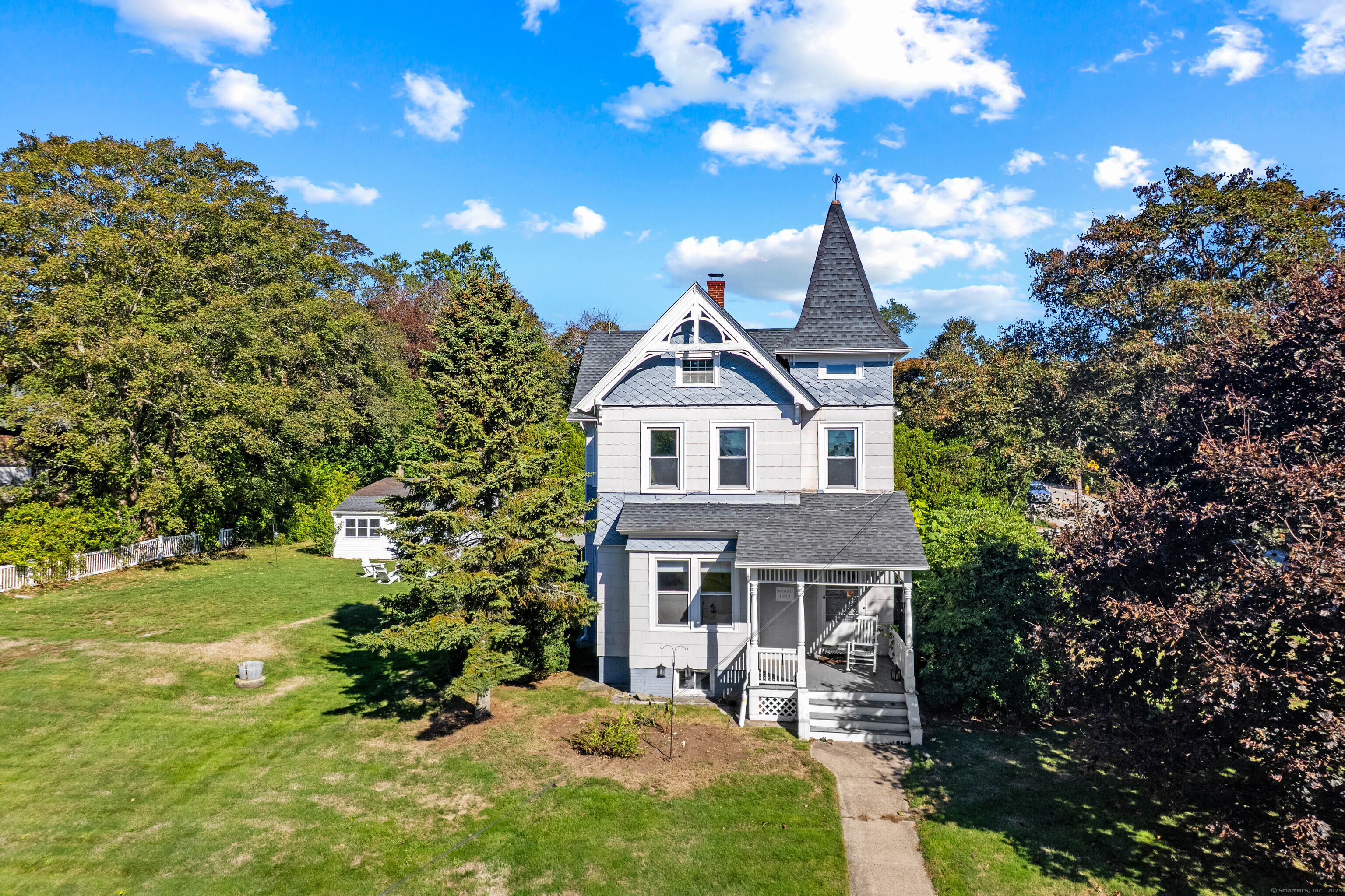 16 Prospect Hill Road Groton, CT 06340 - Photo 3 of 38