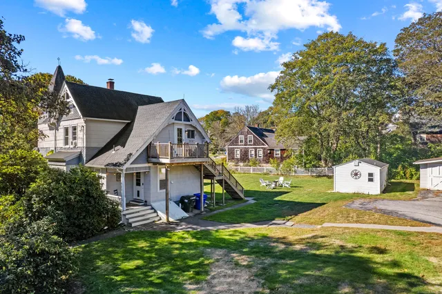 $750,000 | 16 Prospect Hill Road, Groton, CT 06340