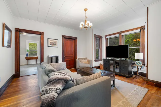 $750,000 | 16 Prospect Hill Road, Groton, CT 06340