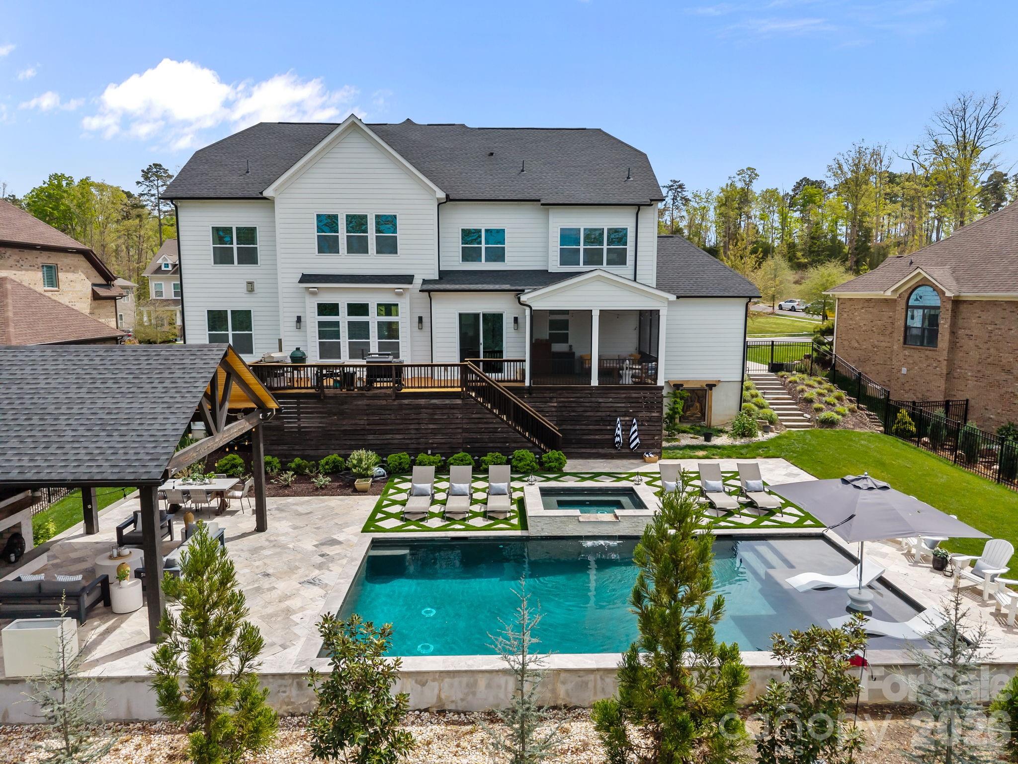 18509 Doves Crest Road Cornelius, NC 28031 - Photo 3 of 19
