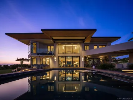 $30,000,000 | 5416 Candlelight Drive, La Jolla, CA 92037