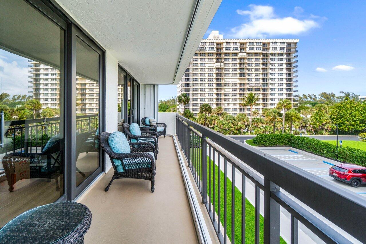 2003 N Ocean Boulevard, 302 Boca Raton, FL 33431 - Photo 12 of 45 028-2003NorthOceanBoulevard-302-BocaRato