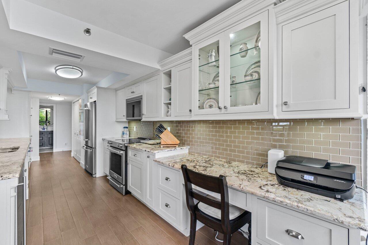 2003 N Ocean Boulevard, 302 Boca Raton, FL 33431 - Photo 17 of 45 011-2003NorthOceanBoulevard-302-BocaRato