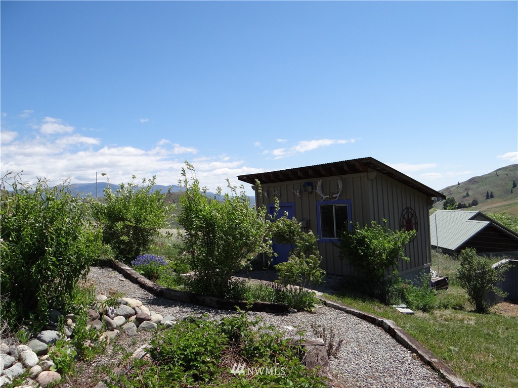 374 B Rendezvous Road Winthrop, WA 98862 - Photo 23 of 25 Gallery Image 23