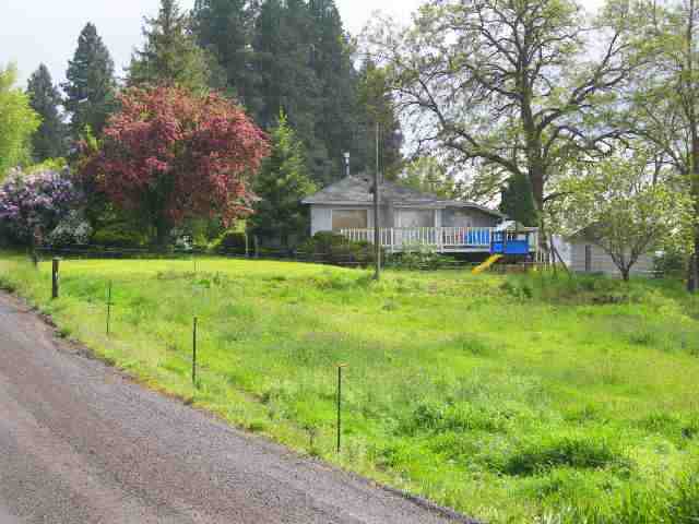 7524 South Ellis Road Spokane, WA 99223 - Photo 1 of 2
