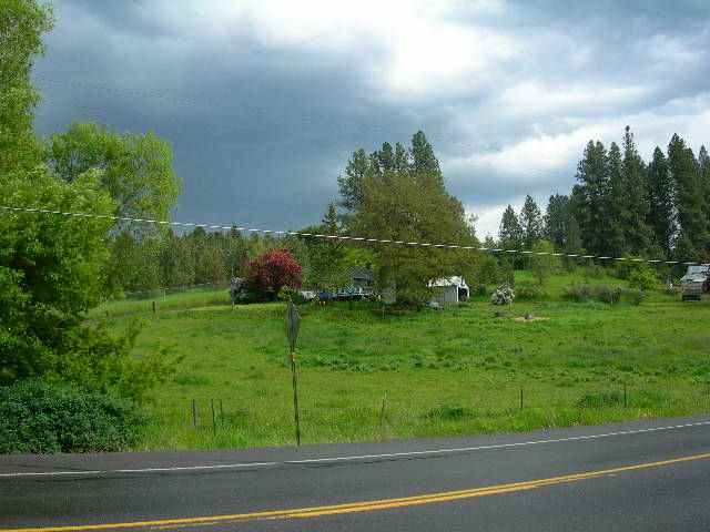 7524 South Ellis Road Spokane, WA 99223 - Photo 2 of 2