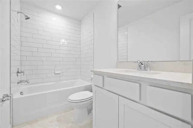 a view of a house with a garage