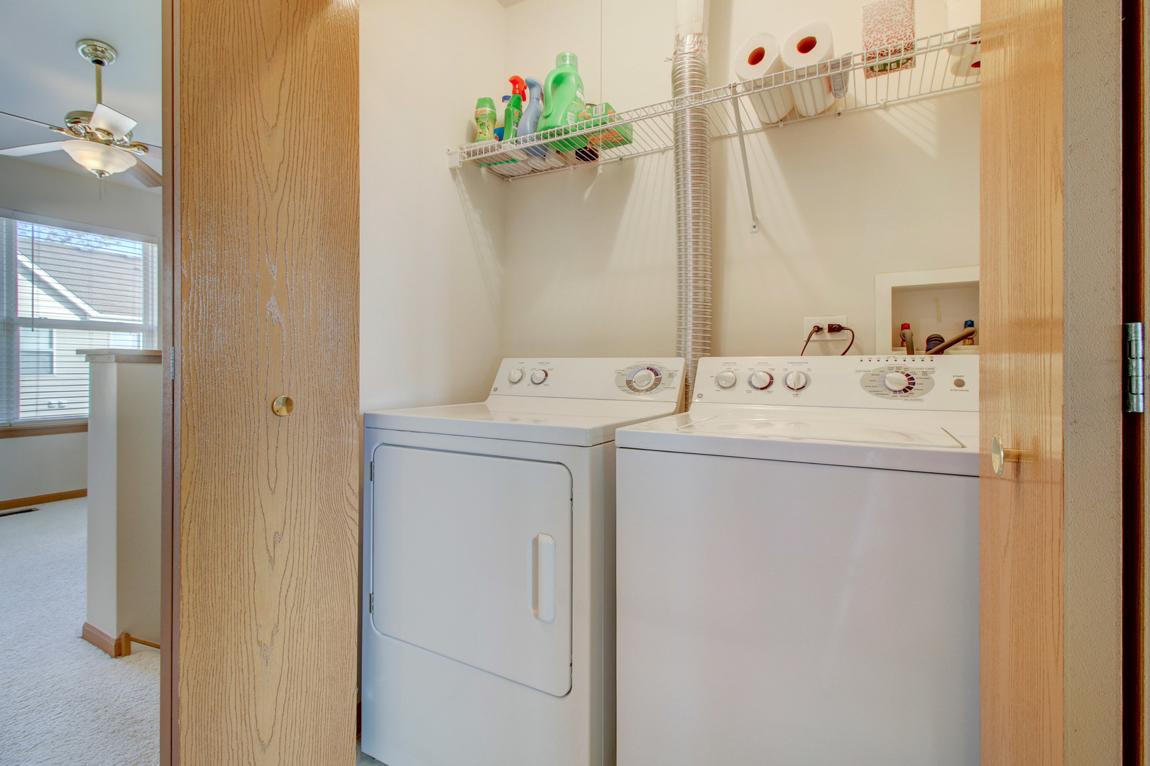 34295 North Barberry Road Round Lake, IL 60073 - Photo 19 of 23 a utility room with dryer and washer