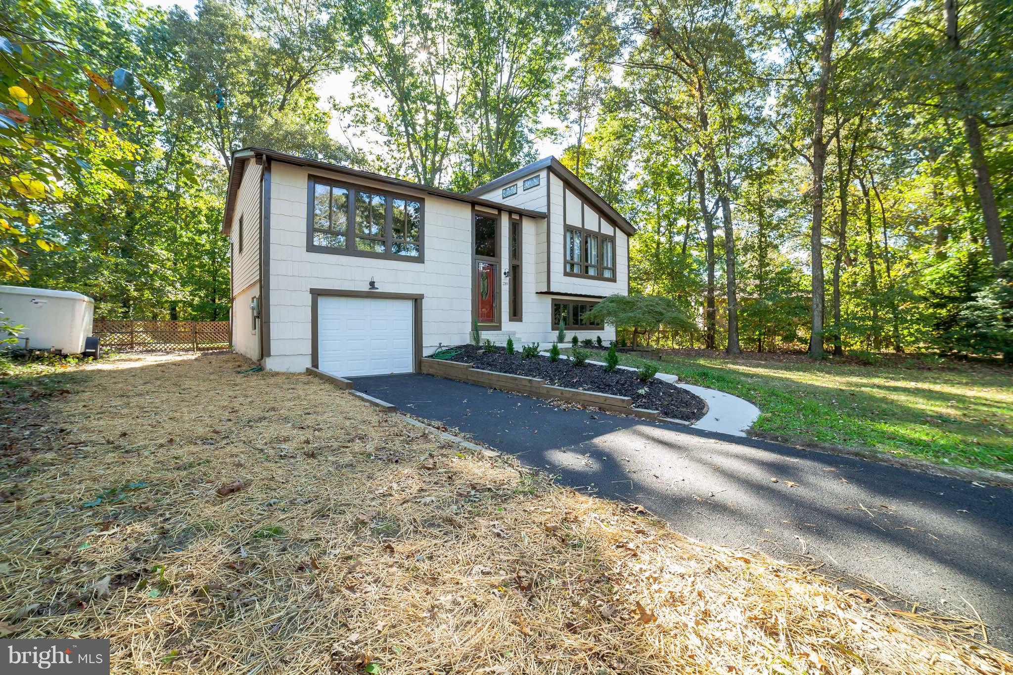 239 Beachwood Road Pasadena, MD 21122 - Photo 1 of 30 Gallery Image 1