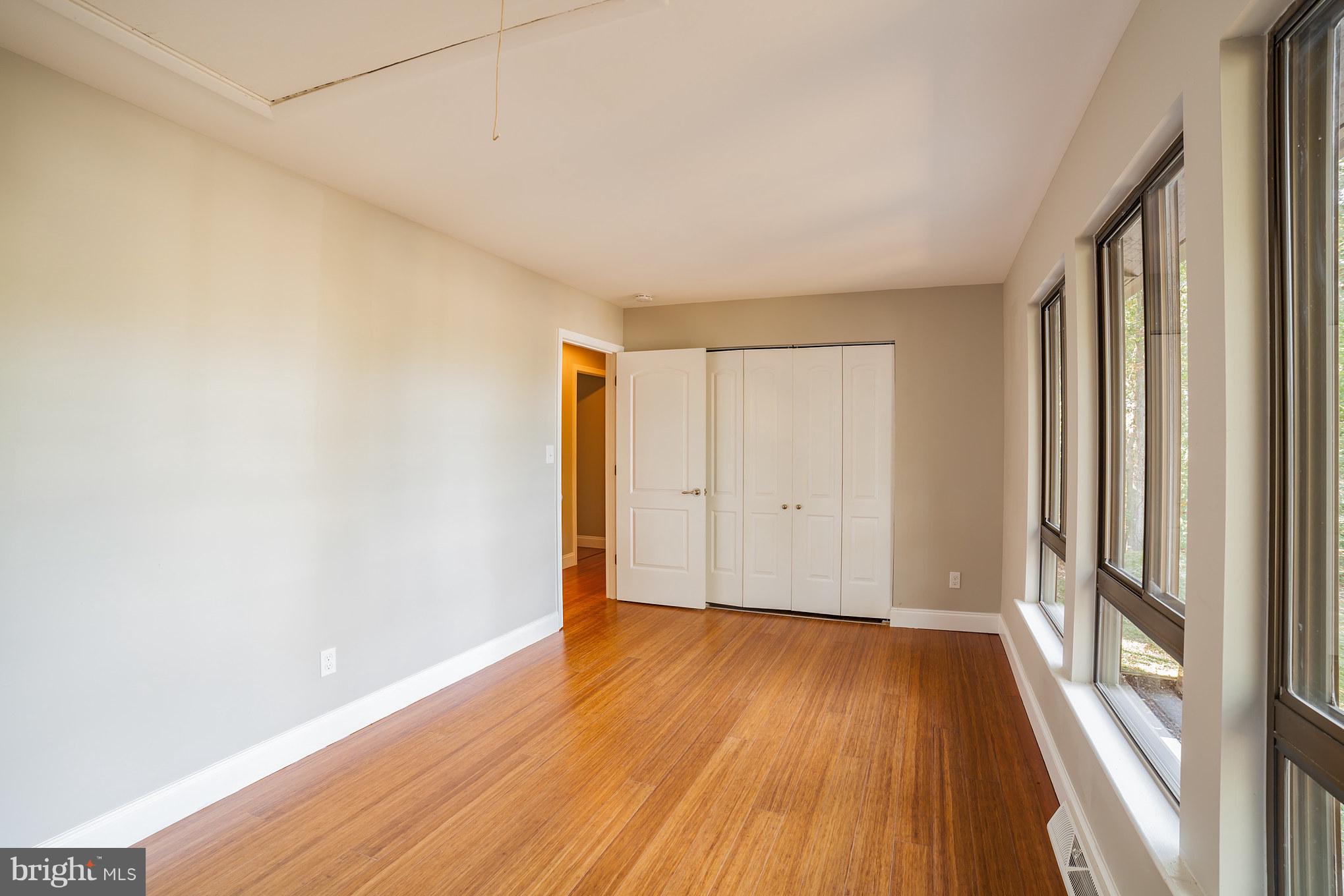 239 Beachwood Road Pasadena, MD 21122 - Photo 13 of 30 Gallery Image 13