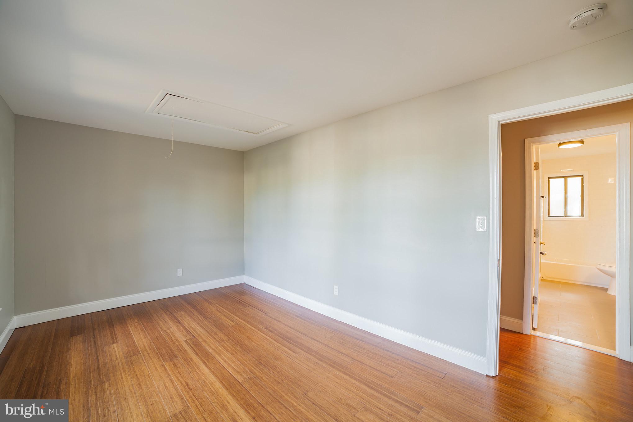 239 Beachwood Road Pasadena, MD 21122 - Photo 14 of 30 Gallery Image 14
