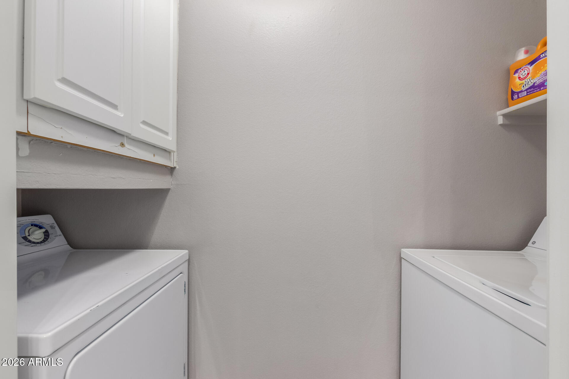 1701 East Colter Street, Unit 477 Phoenix, AZ 85016 - Photo 20 of 39 a utility room with dryer and washer