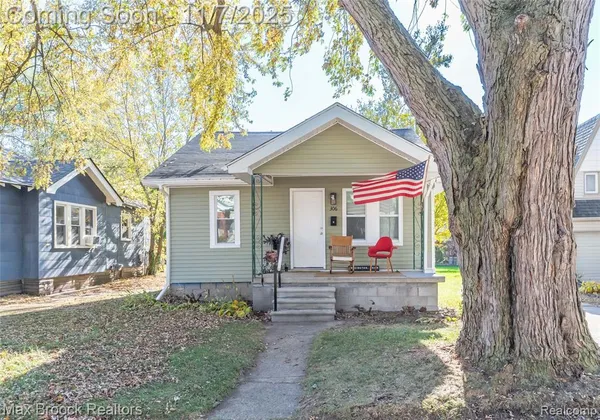 $215,000 | 306 Silman Street, Ferndale, MI 48220