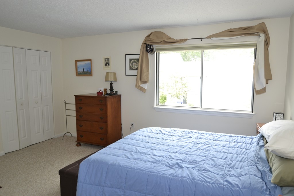 9 Beal's Cove Road, Unit E Hingham, MA 02043 - Photo 9 of 16 Gallery Image 9