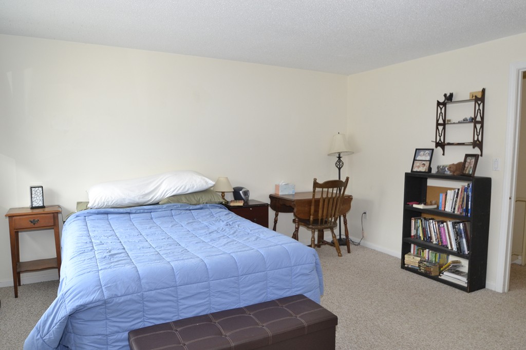 9 Beal's Cove Road, Unit E Hingham, MA 02043 - Photo 10 of 16 Gallery Image 10