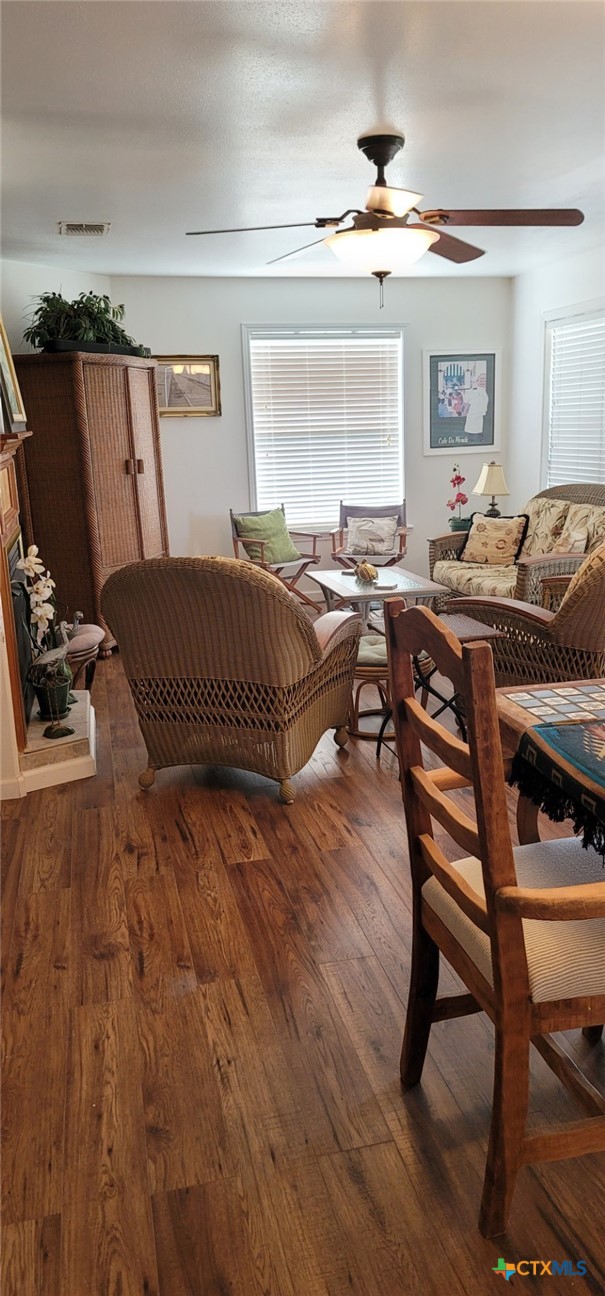 1690 Bierman Road Port Lavaca, TX 77979 - Photo 9 of 32 Gallery Image 9