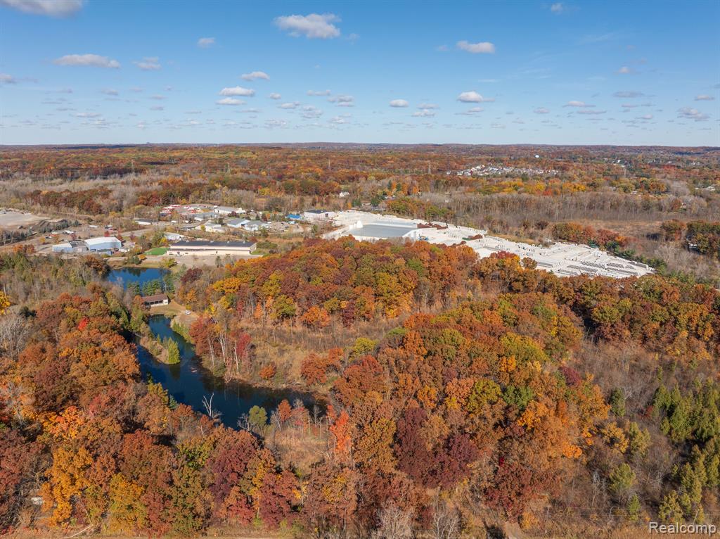7490 Andersonville Road Clarkston, MI 48346 - Photo 22 of 27