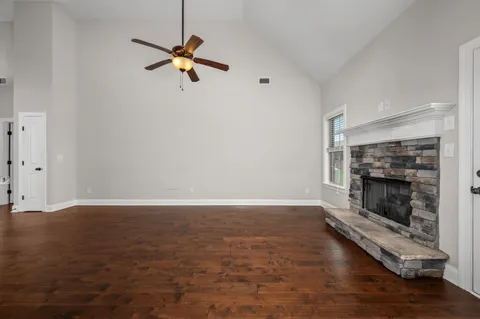 $449,987 | 1707 Drayton Drive, Murfreesboro, TN 37130