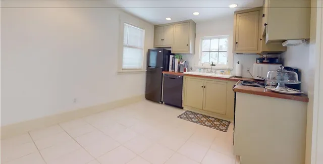 $289,000 | 1091 Highway 2, North Hero, VT 05474