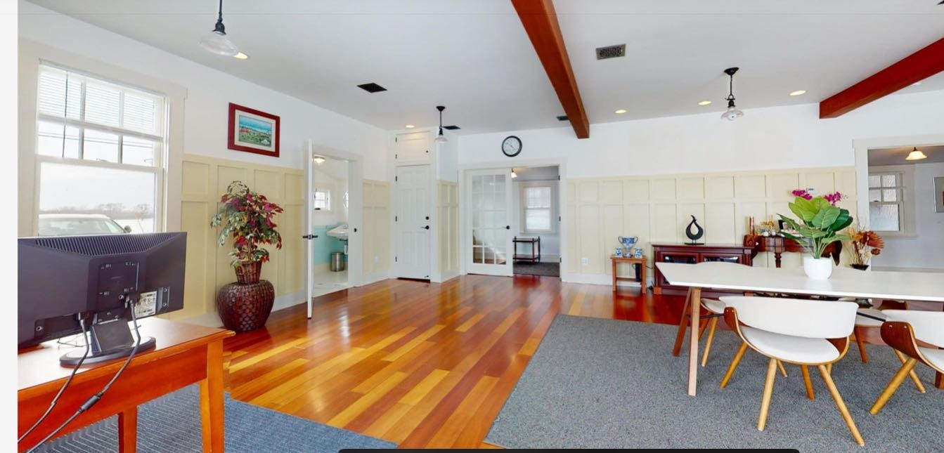 1091 Highway 2 North Hero, VT 05474 - Photo 16 of 38