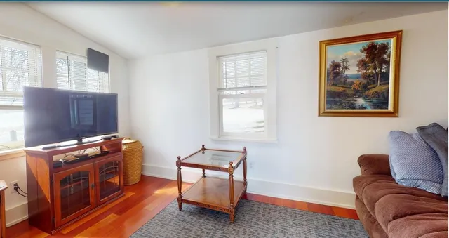 $289,000 | 1091 Highway 2, North Hero, VT 05474