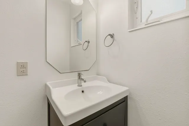 $425,000 | 1129 Mercer Drive, Tallahassee, FL 32312