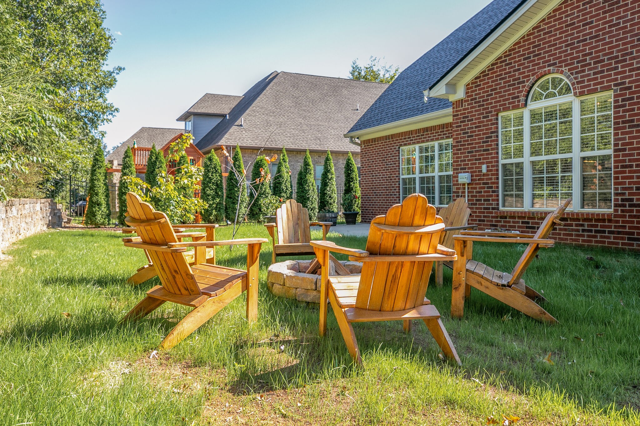 1907 Splash Place Murfreesboro, TN 37130 - Photo 40 of 40 a view of a garden with potted plants