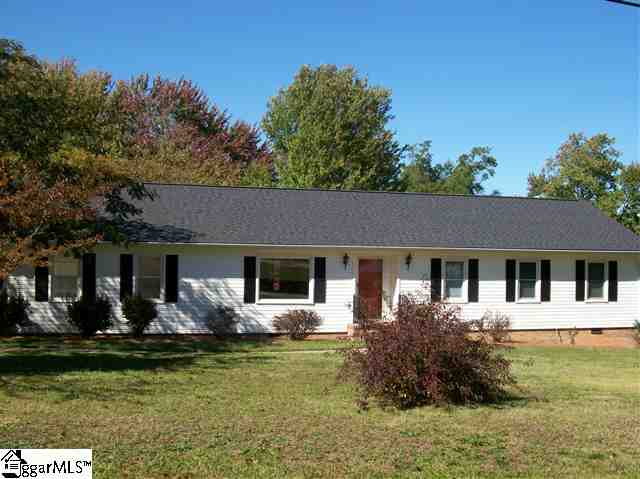 207 Gravley Road Greer, SC 29651 - Photo 1 of 25 Gallery Image 1