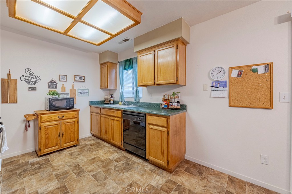 331 La Mesa Court Merced, CA 95341 - Photo 11 of 25