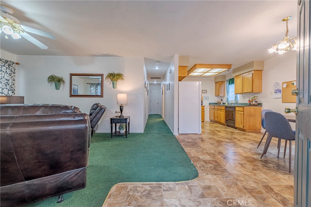 331 La Mesa Court Merced, CA 95341 - Photo 5 of 25