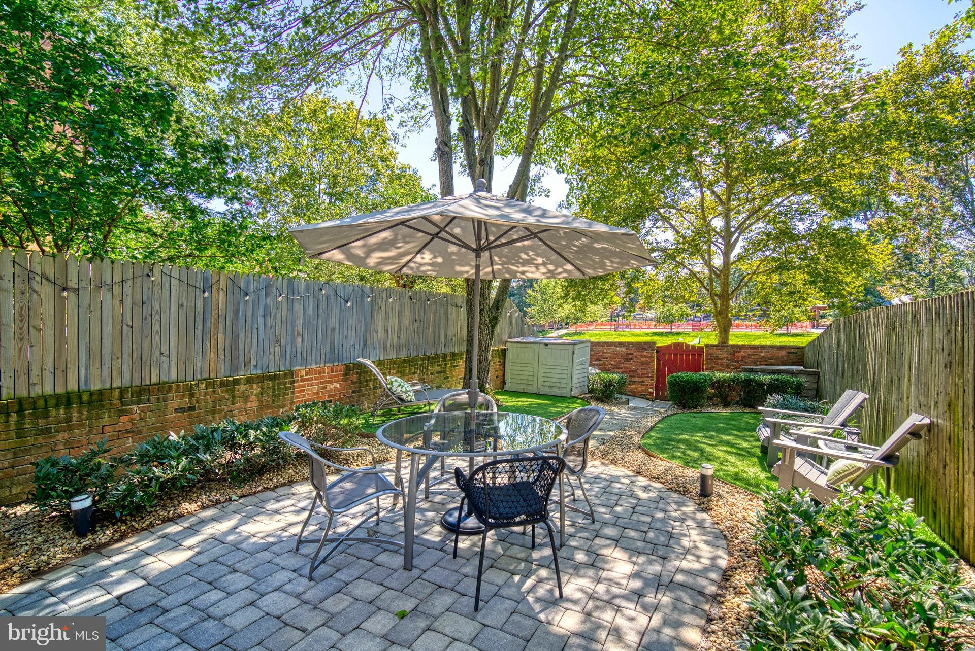 6745 Towne Lane Road McLean, VA 22101 - Photo 25 of 37 Pristine, private patio