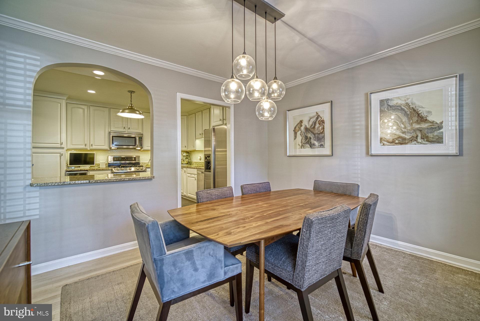 6745 Towne Lane Road McLean, VA 22101 - Photo 6 of 37 Architectural details, crown moldings