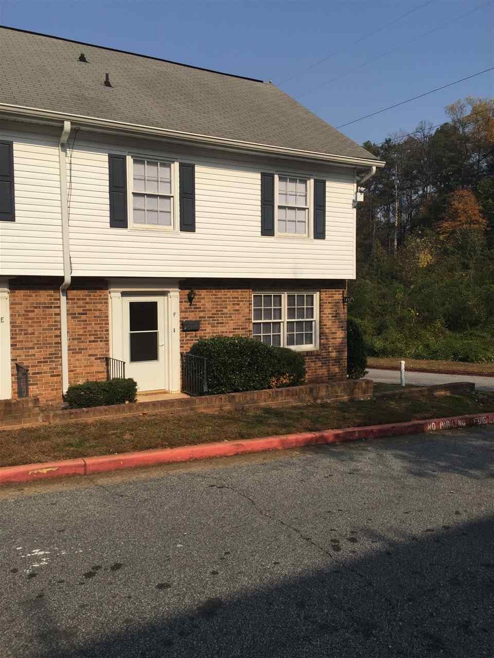 1432 F Dover Road Spartanburg, SC 29301 - Photo 2 of 13 Gallery Image 2