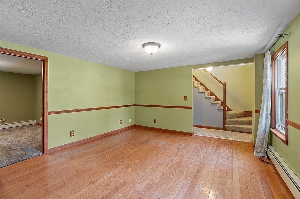 43 Public Road Lancaster, MA 01523 - Photo 11 of 28