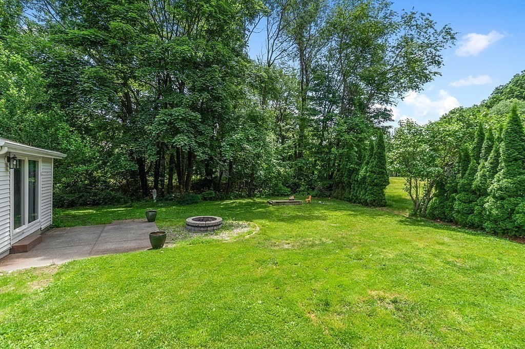 43 Public Road Lancaster, MA 01523 - Photo 23 of 28