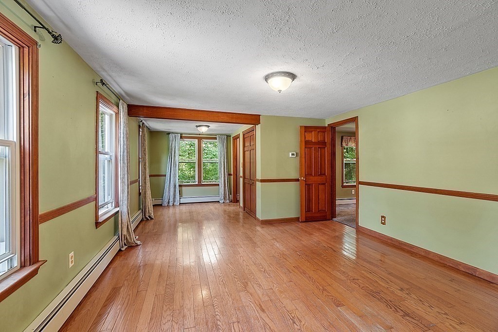 43 Public Road Lancaster, MA 01523 - Photo 10 of 28