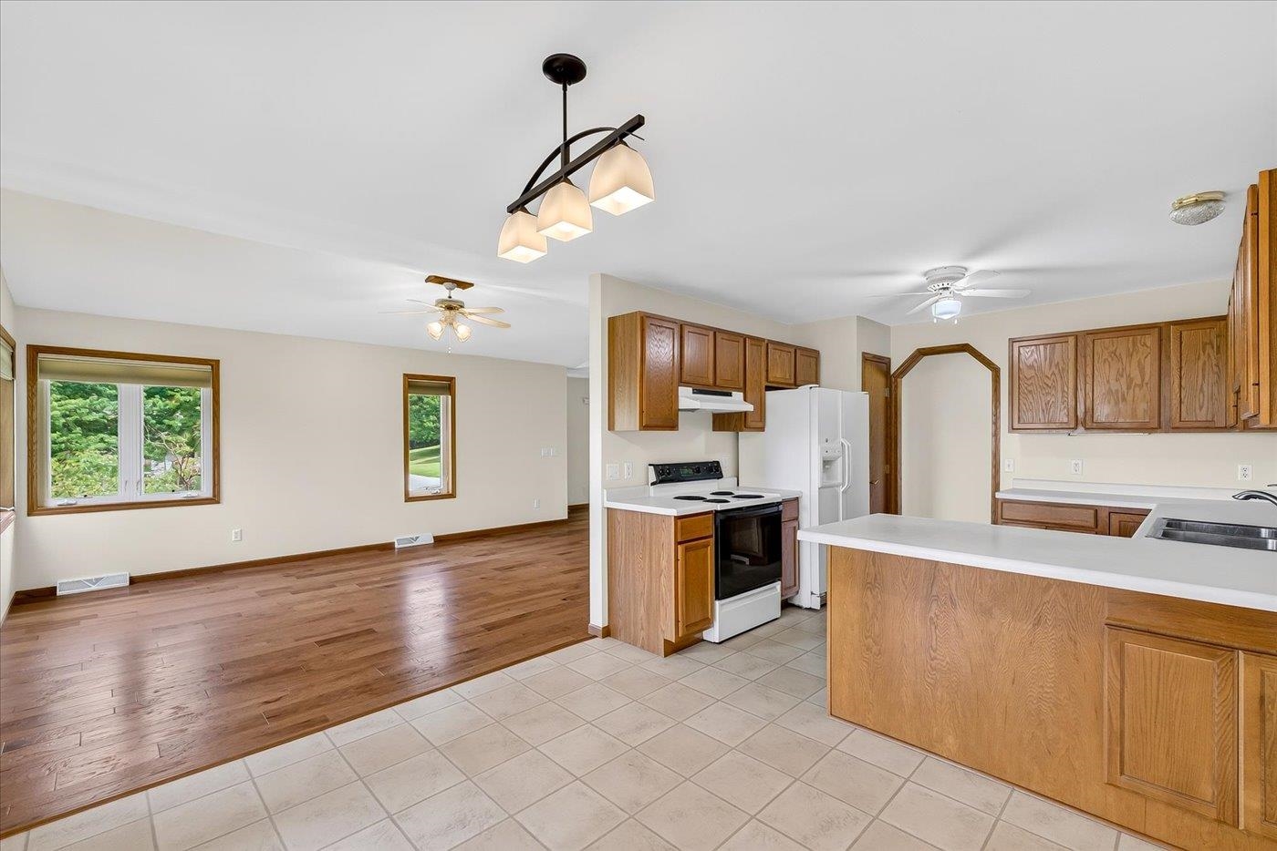 118 East Miller Road Rio, WI 53960 - Photo 23 of 53